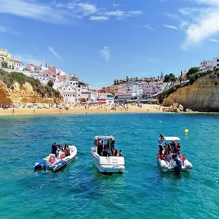 Villa In Albufeira Near Beaches And Golf
